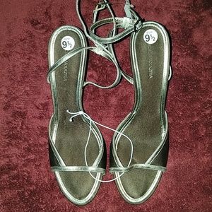 NWT BCBGMAXAZRIA SHOES. SIZE 9.5
